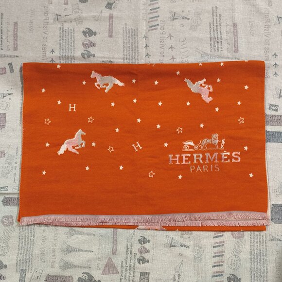 Hermès Reversible Equestrian-Themed Cashmere Scarf - Picture 2 of 6